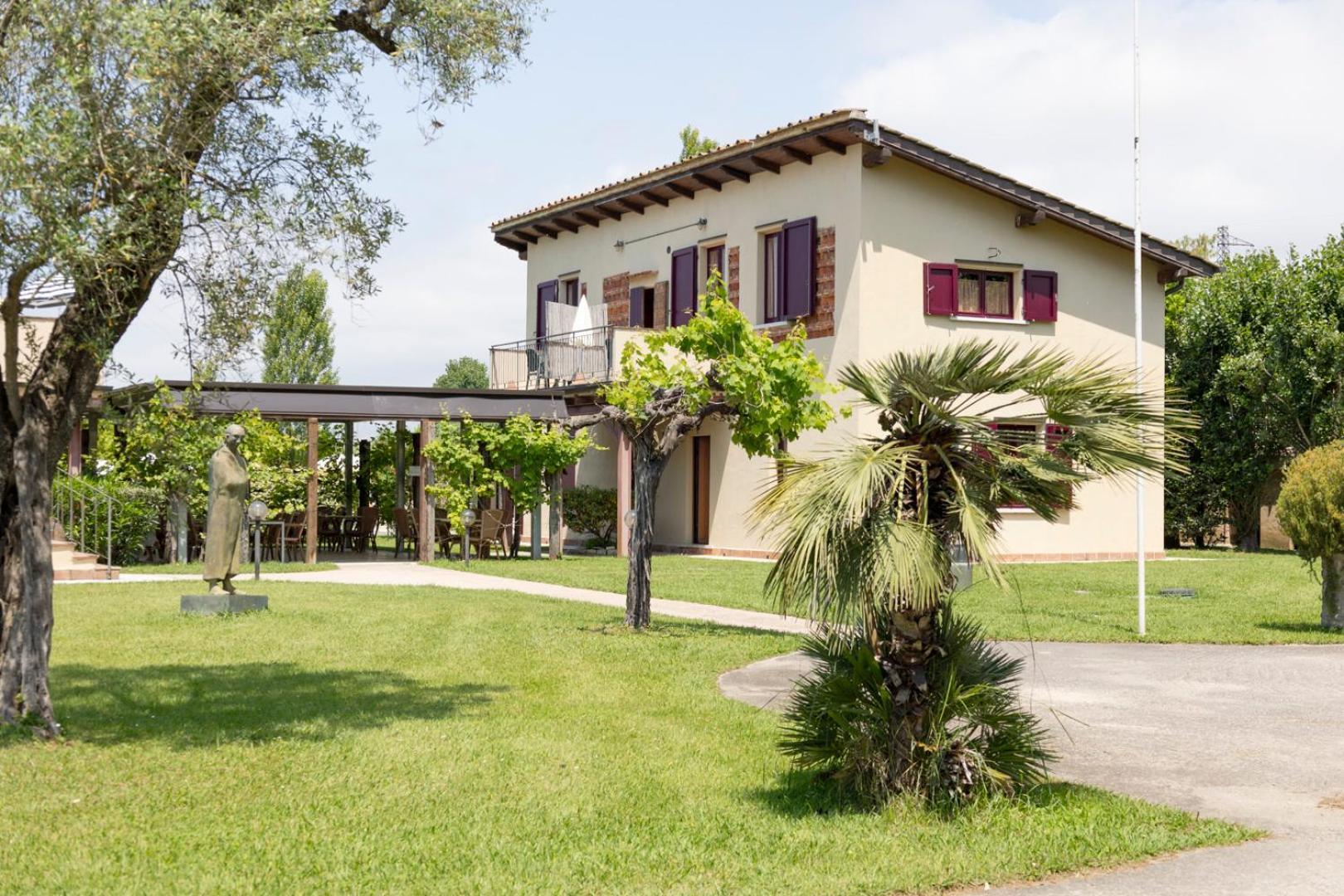 Fattoria Il Giardo Apartman Pietrasanta Kültér fotó